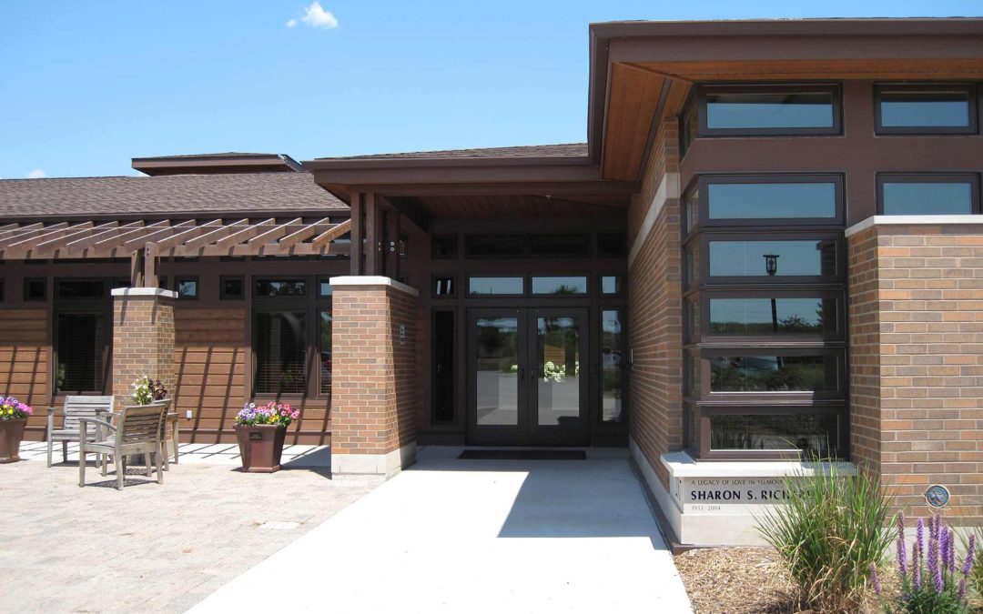 Sharon S. Richardson Community Hospice Named a 2016 HOSPICE HONORS Recipient
